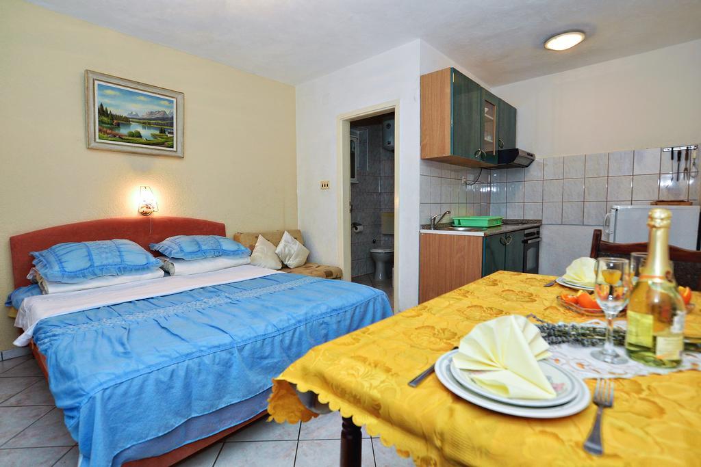 Marina Apartment